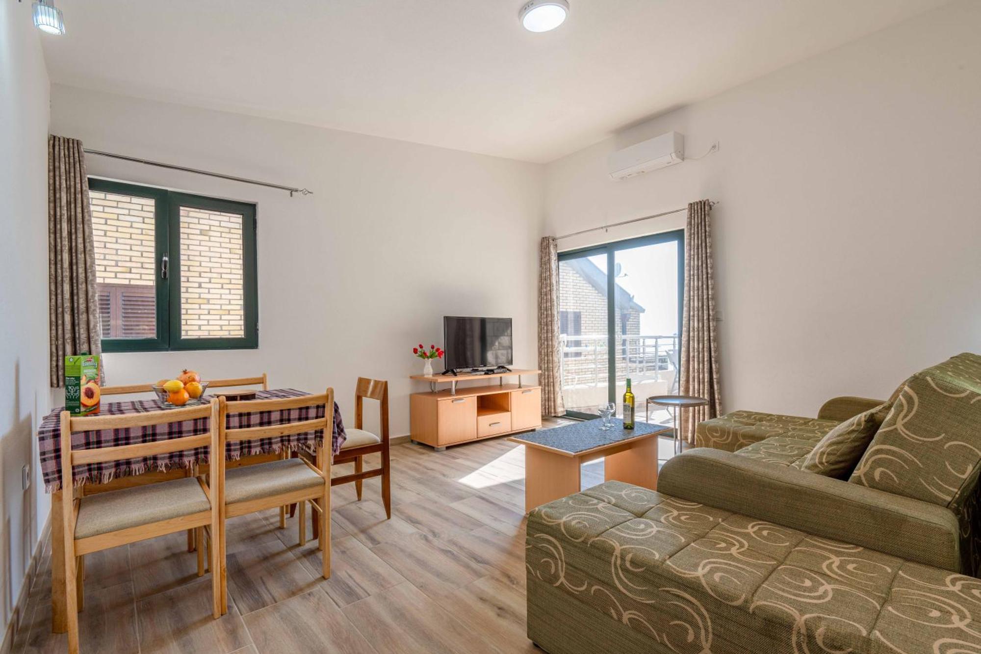 Apartmani Sonja I Branko 수토모레 외부 사진