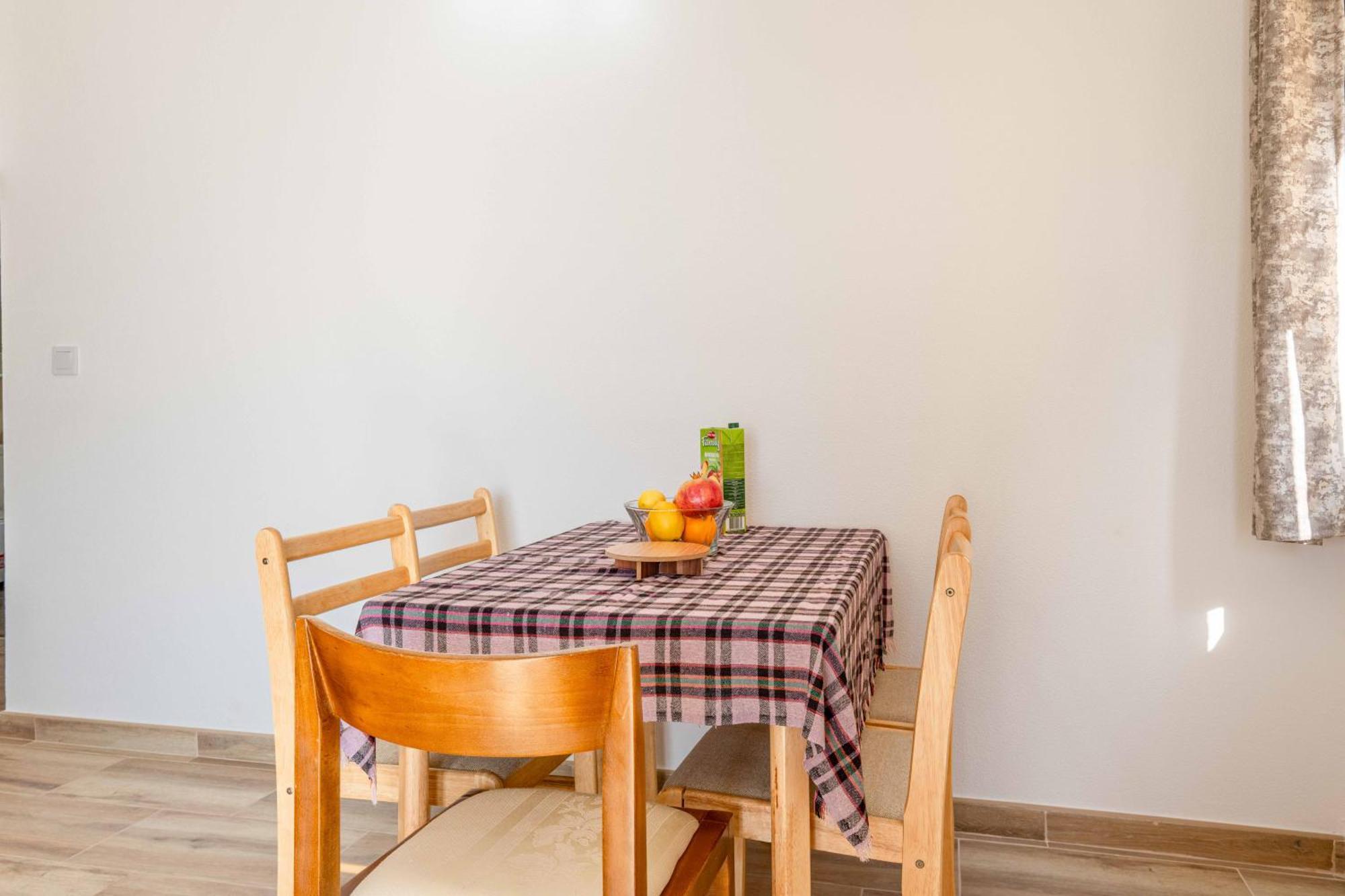 Apartmani Sonja I Branko 수토모레 외부 사진